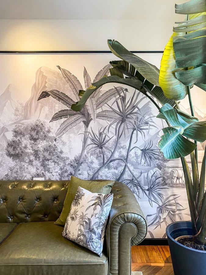Exclusive Top Floor 2-bedroom Flat Milán
